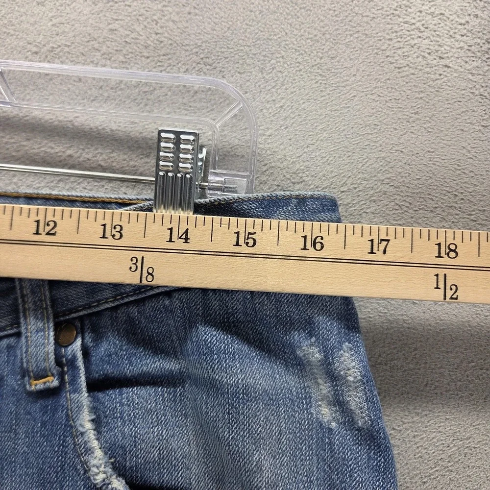 Levis 13151 important